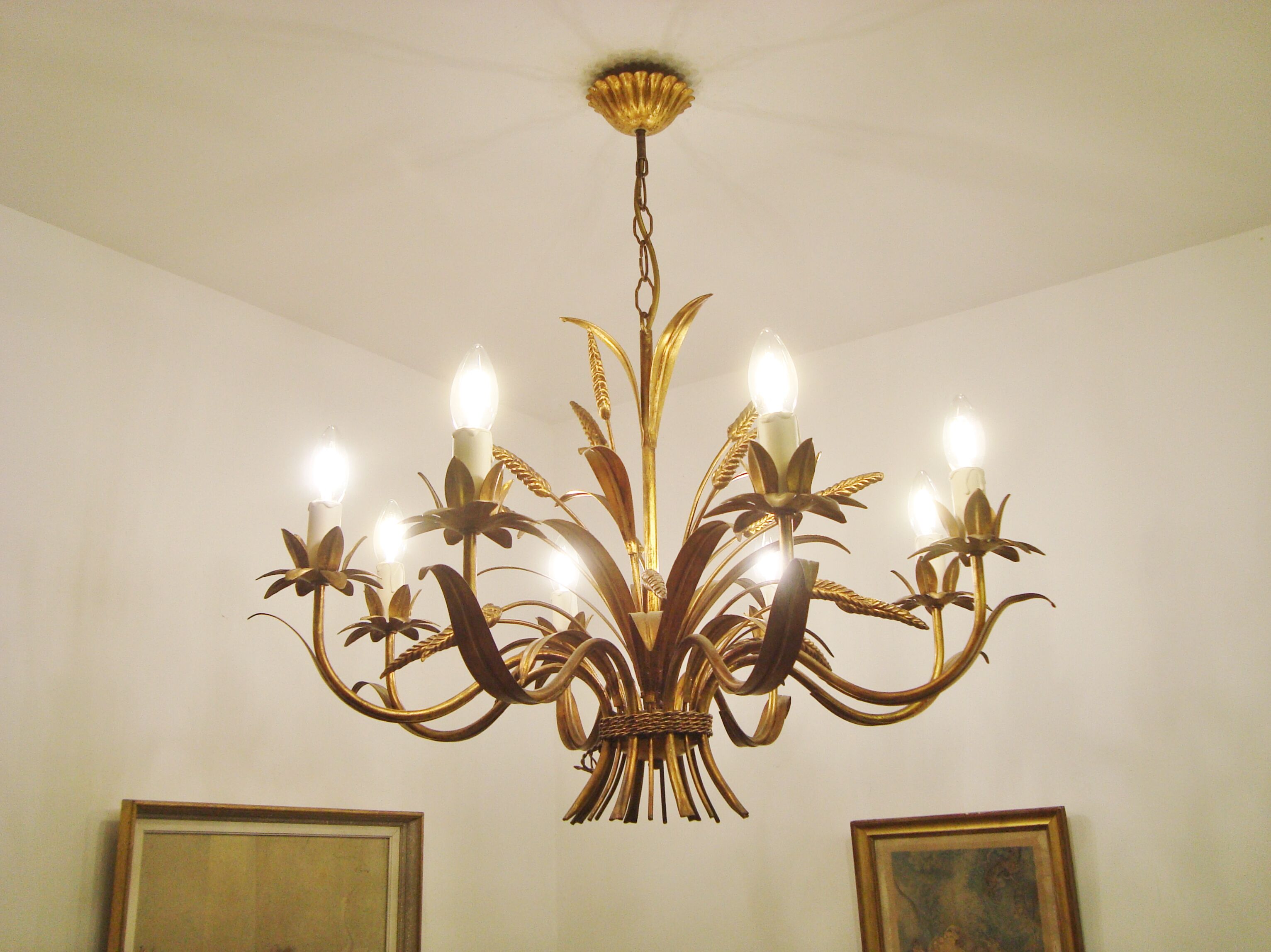Lustre blé vintage à huit bras en metal doré