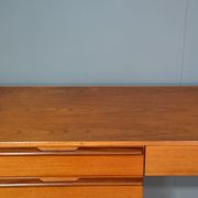 Bureau / Table de maquillage en teck vintage Avalon du milieu du siècle. Livraison. Moderne / D