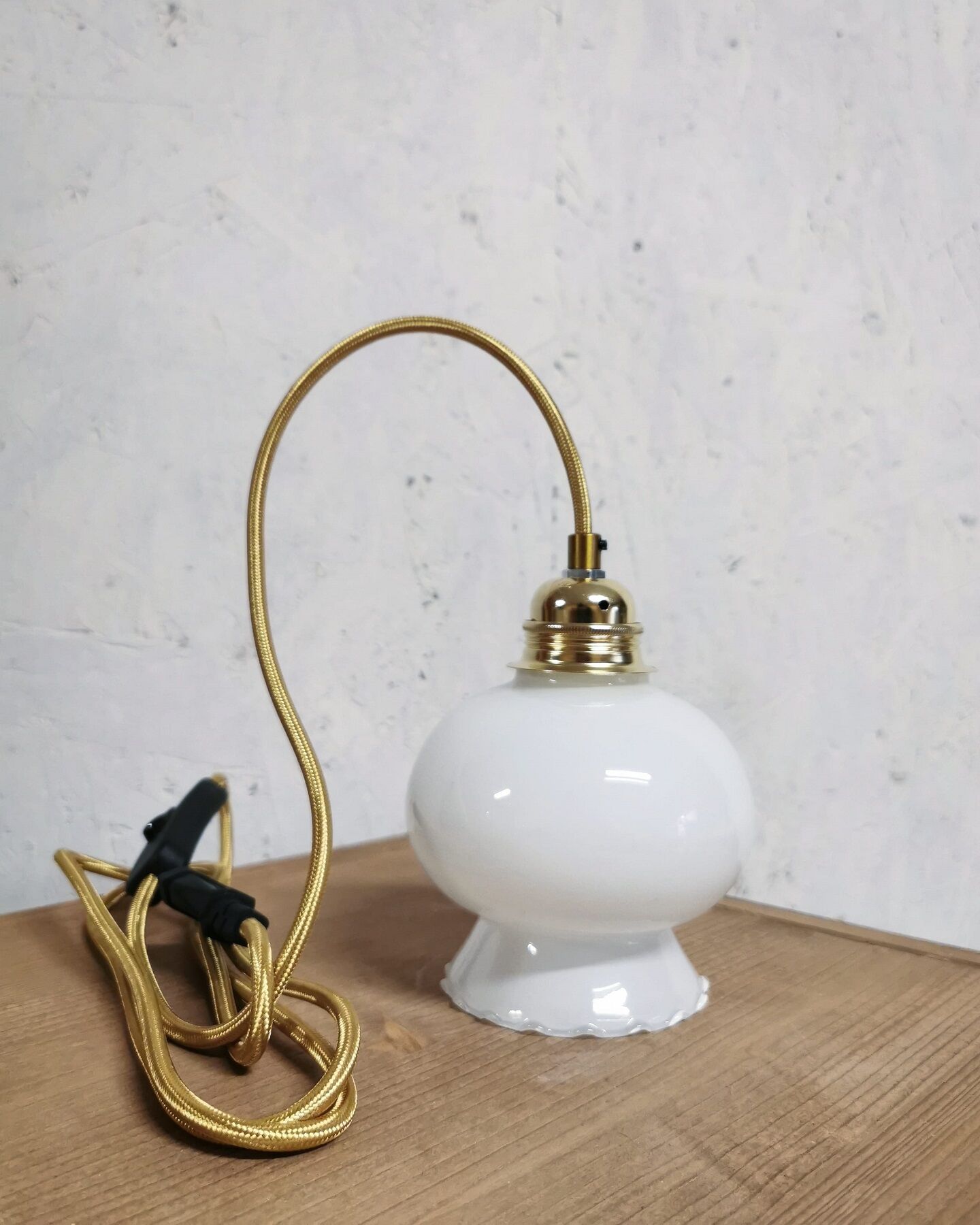 Pair of opaline walkers