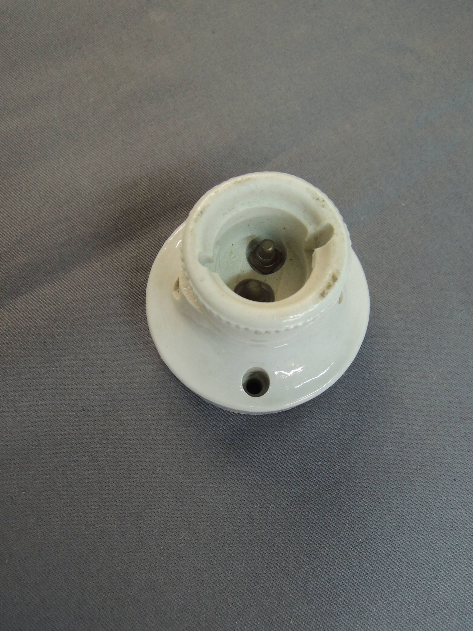 Ceramic wall light