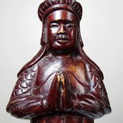 Asian statuette, popular art in carved monoxyle wood, vintage 1930-1960.
