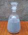 Carafe en verre à décor Vichy
