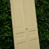 Paire de portes de placard anciennes