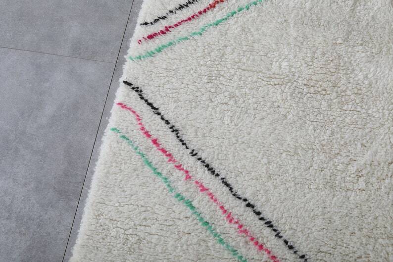 Authentic natural wool rug 1.4/2.6 m