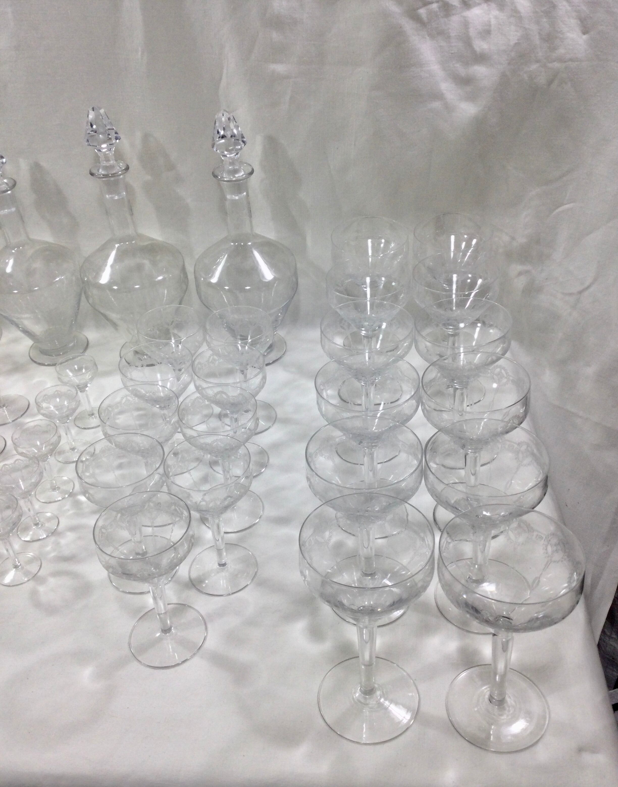 Art deco crystal glass service