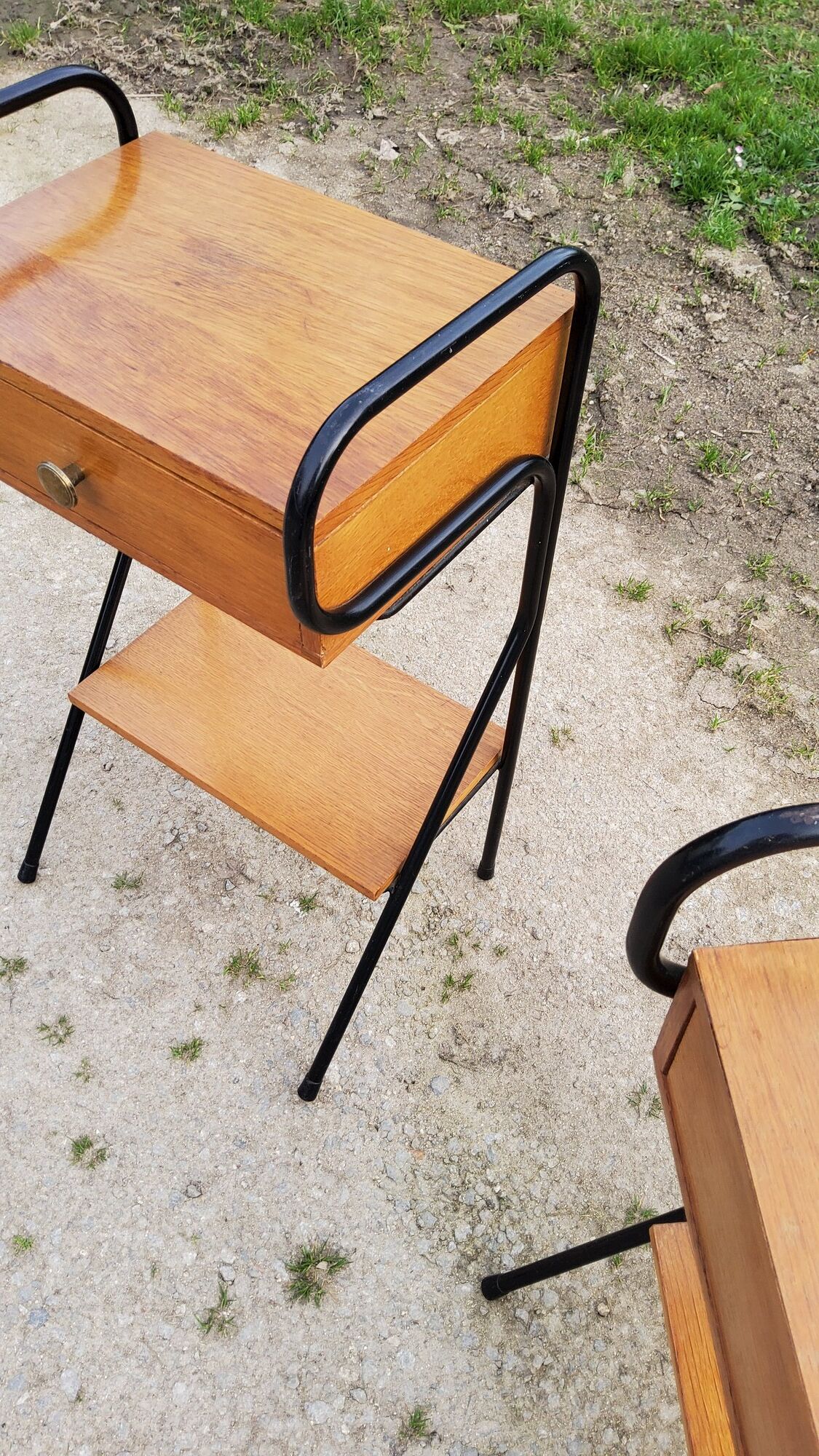 Pair of bedside tables from the 60s in gilded oak and tubes stamped Descher