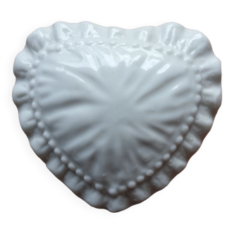 Boite porcelaine blanche en forme de cœur