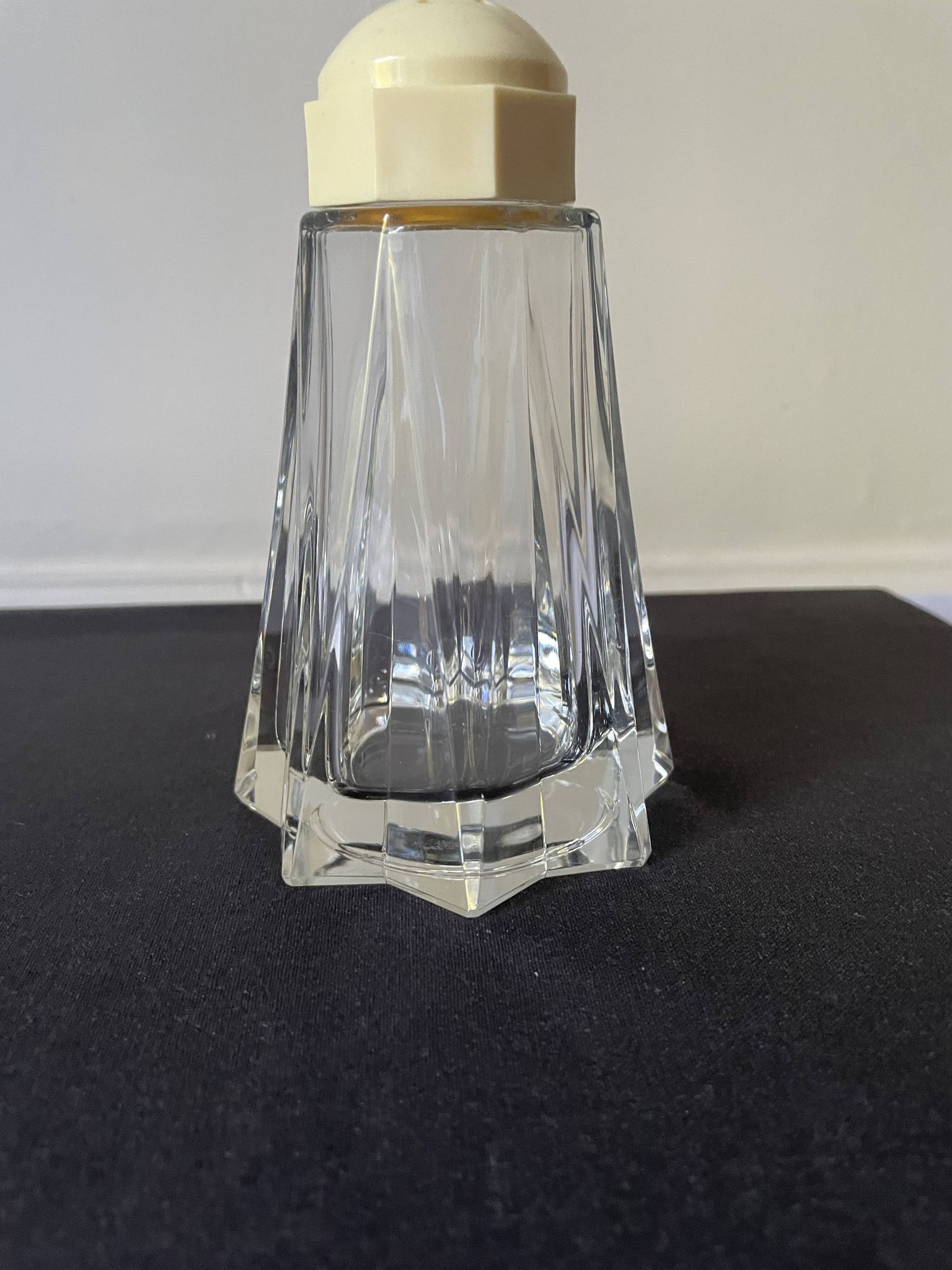 Saupoudreuse cristal de Bohème