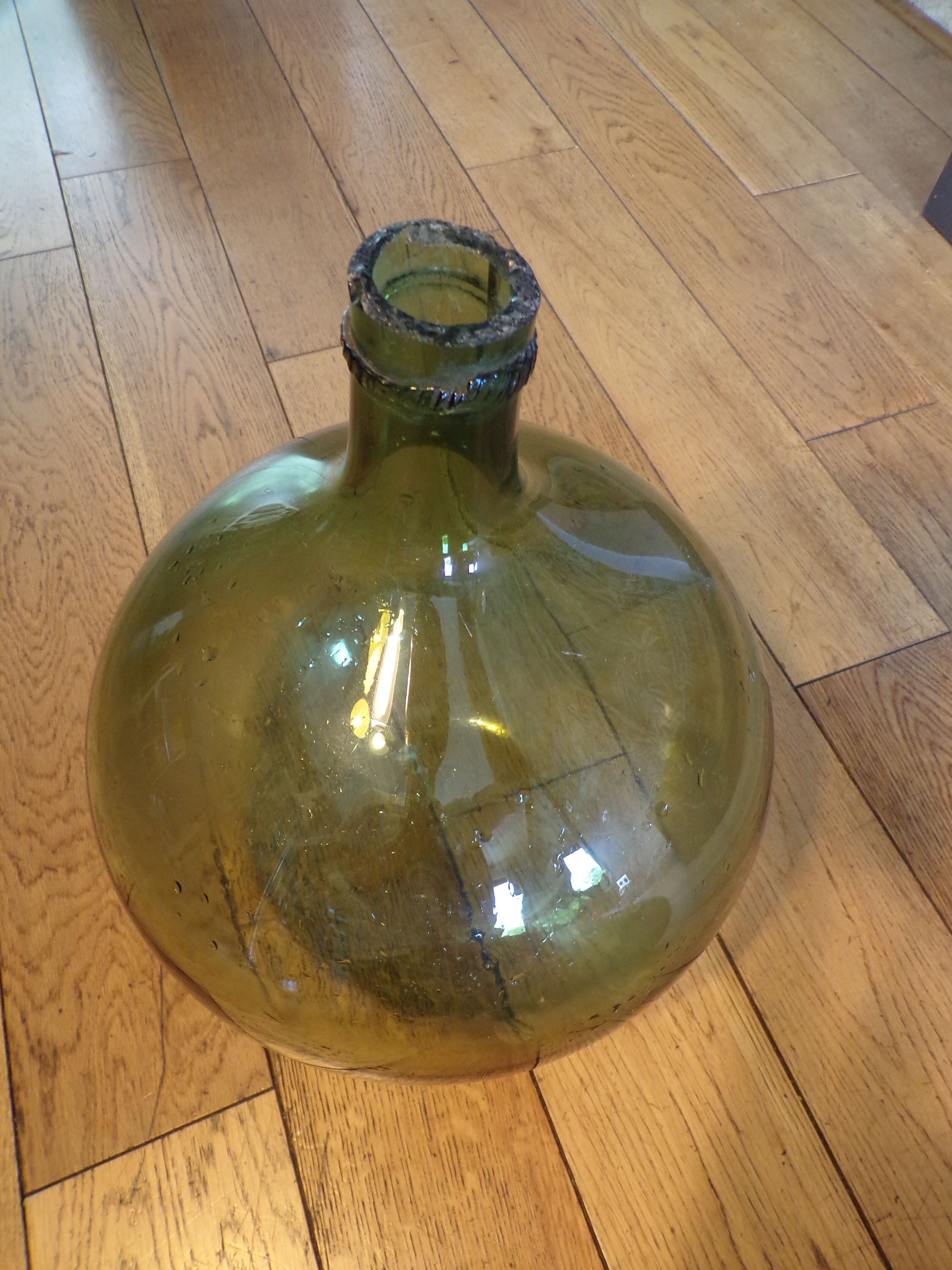 Lady jeanne 10-12L in blown glass