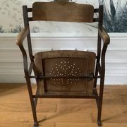 Wooden folding theater chair