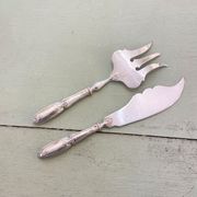 Silver fish cutlery