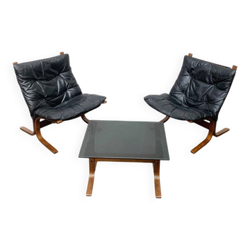 Set of 3 Norwegian Mi-Century Style Siesta Lounge Chairs and Glass Side Table by Ingmar Relling for Westnofa
