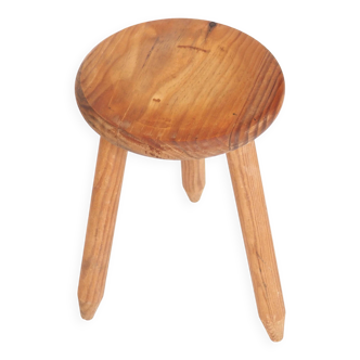 Pine tripod stool