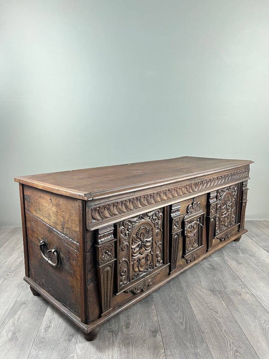 Large carved wooden chest, Renaissance style, 19th century