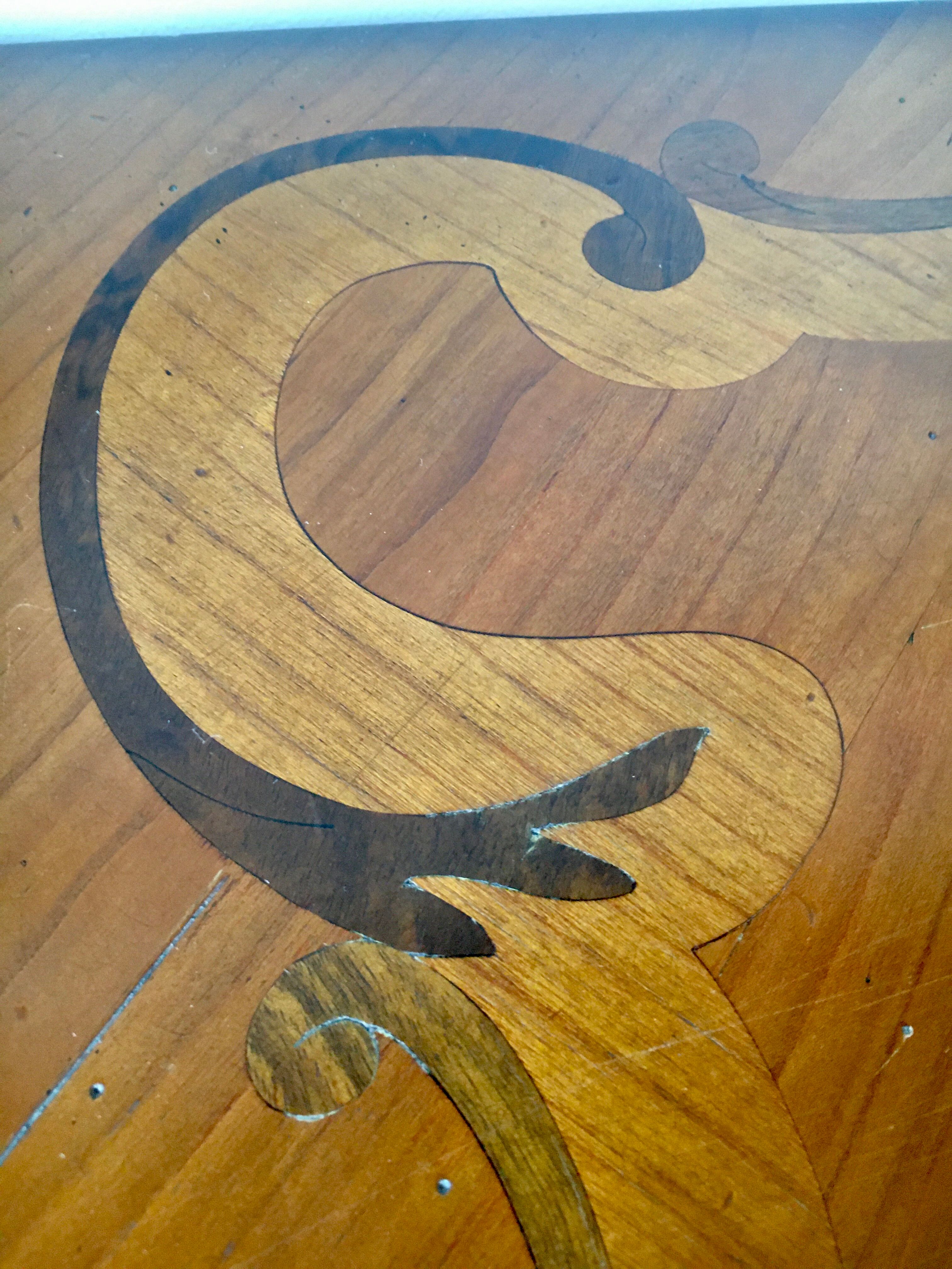 Louis XV style chest of drawers