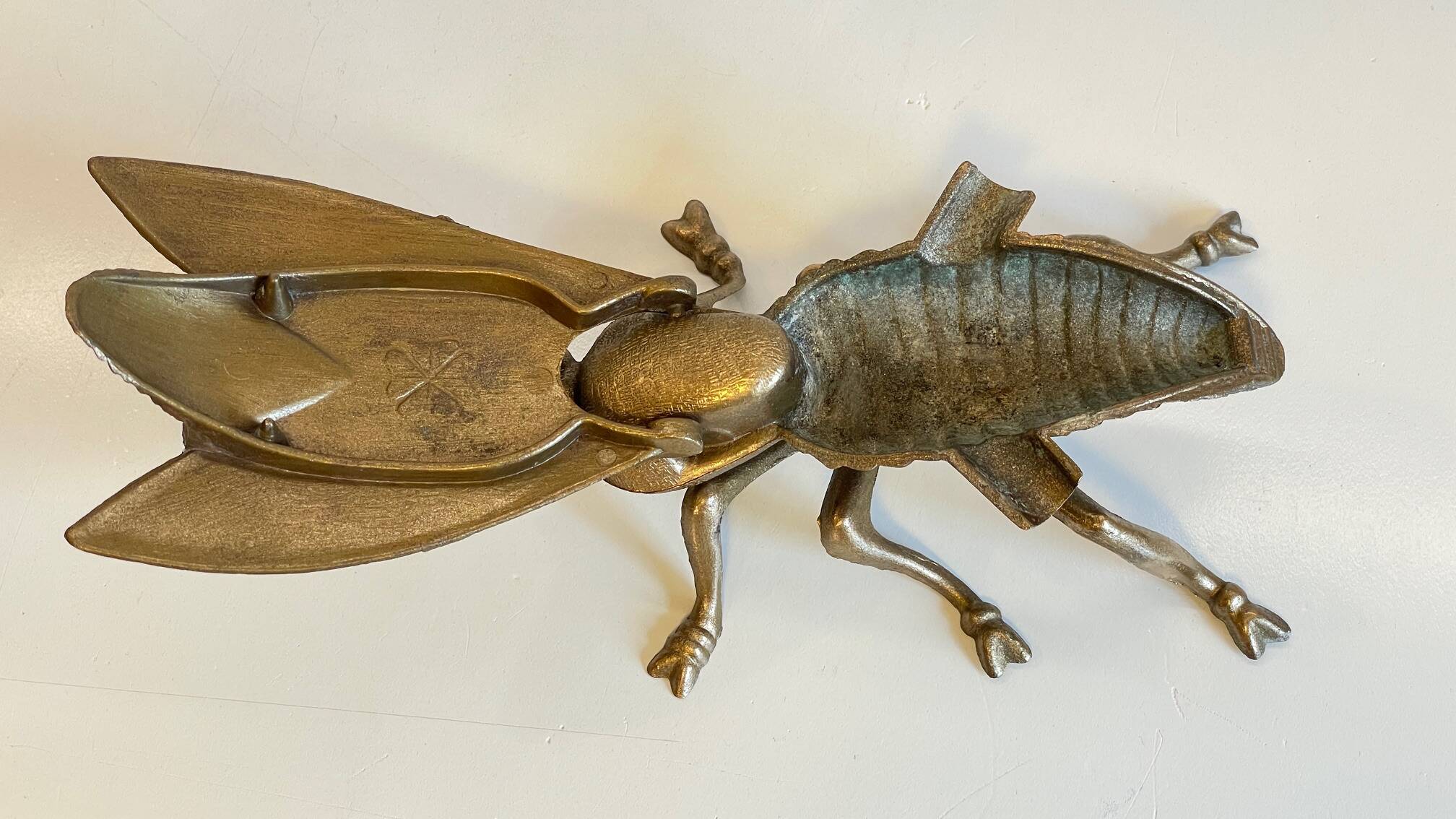 Vintage fly ashtray in patinated metal