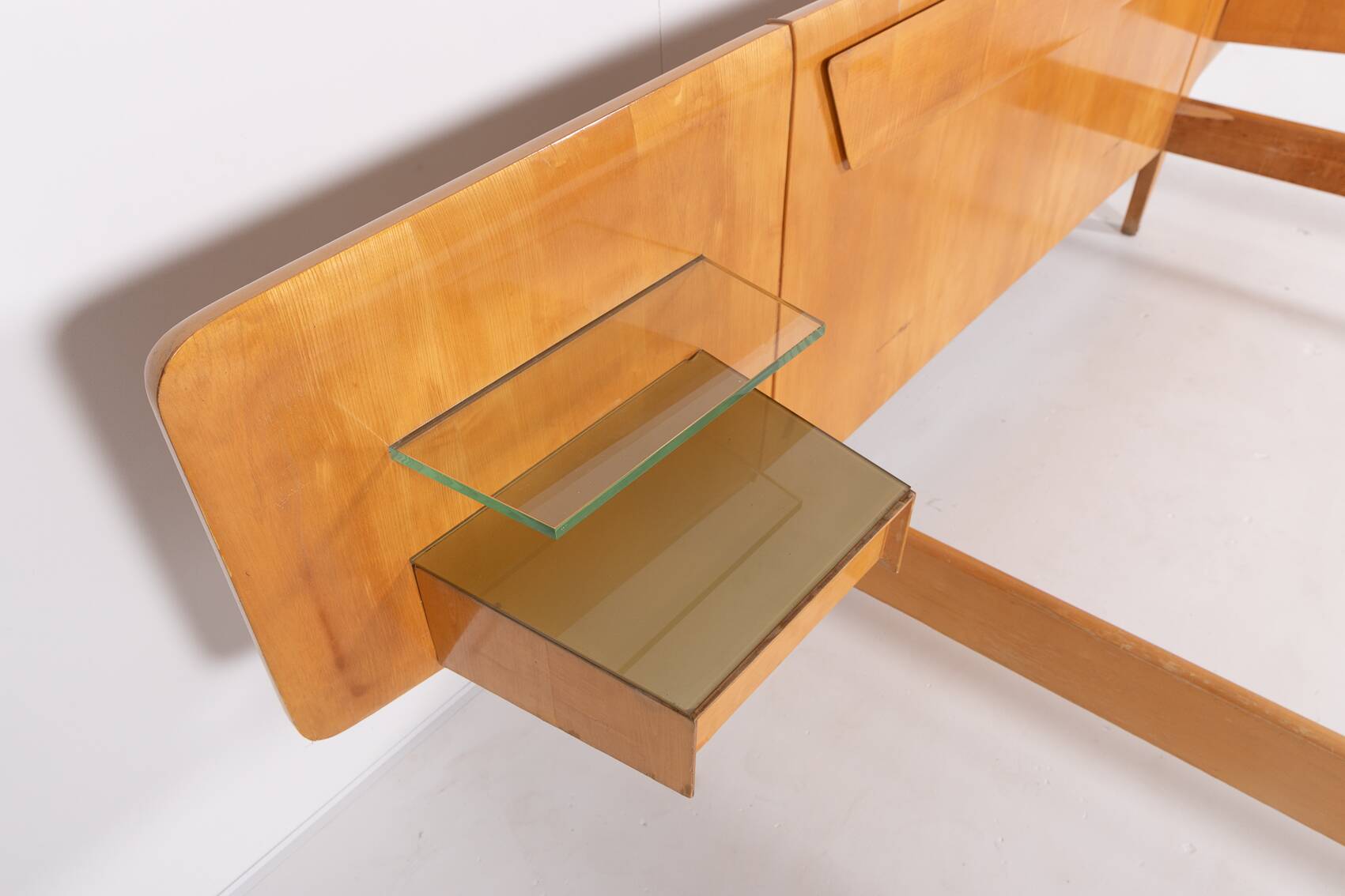 1950’s Mid-Century Italian Modern double bed frame from Vittorio Dassi
