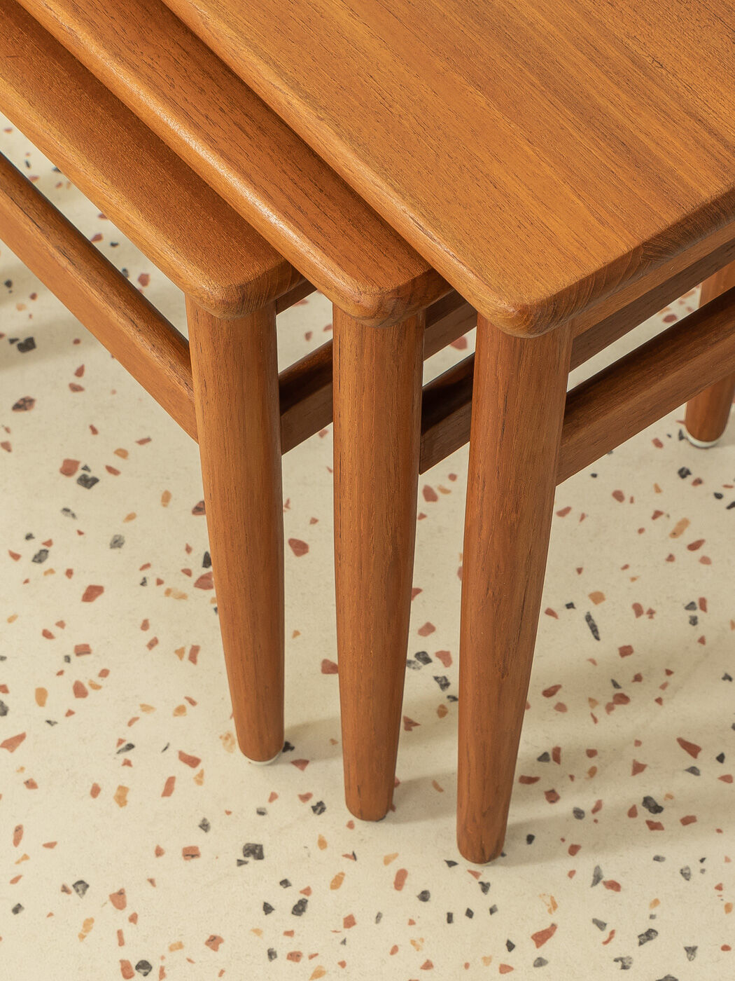 Pull out tables 1960