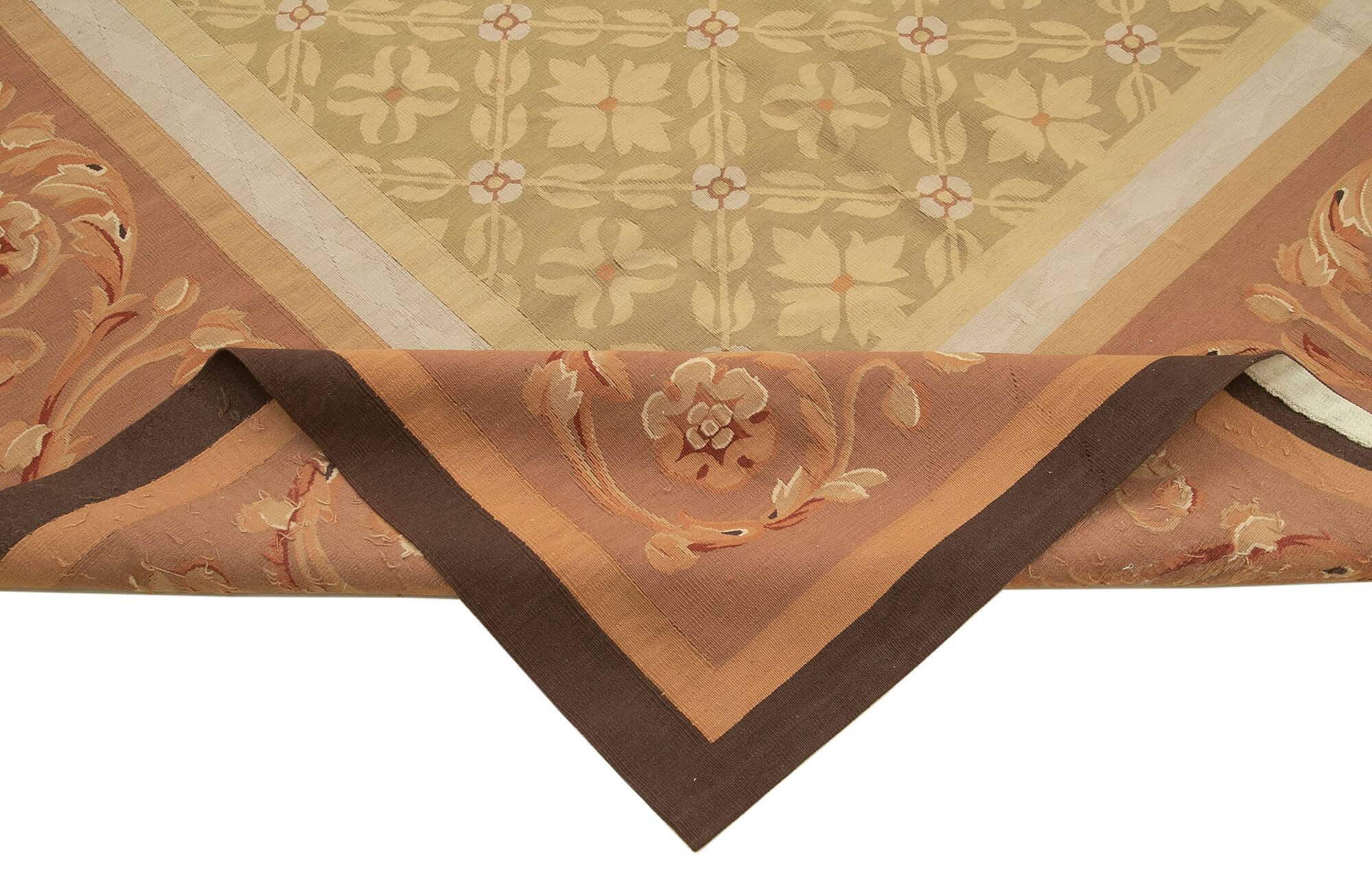 Handmade European Vintage Aubusson Kilim 301 cm x 420 cm