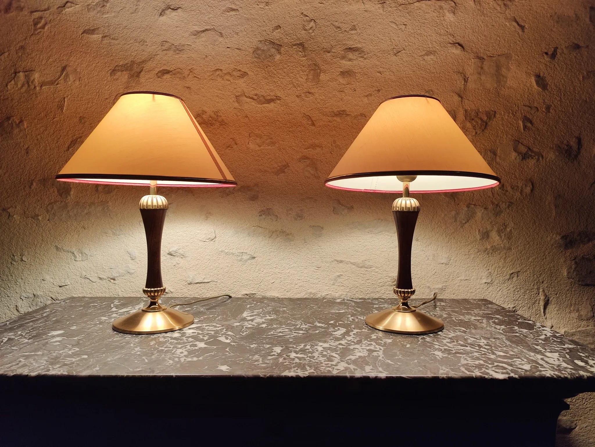 Paire de lampes vintage lg paris