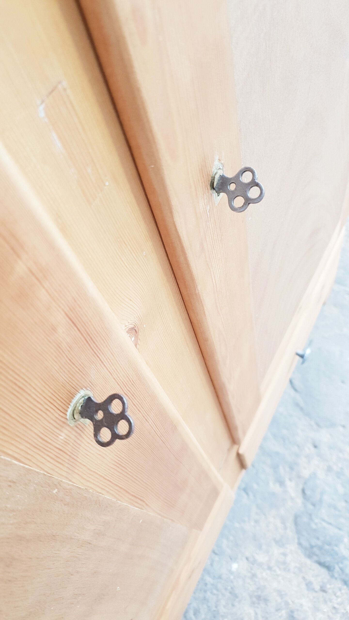 Vintage asymmetrical cabinet