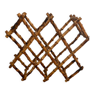 Range foldable bottles in vintage bamboo / rattan