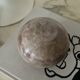 Vase boule rond en marbre beige, Italie 1970