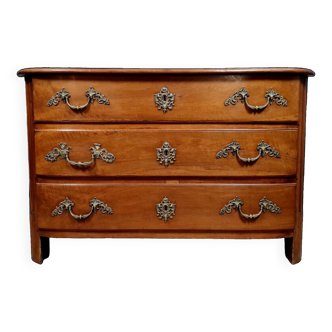 Commode cintrée époque Louis XIV en noyer circa 1720