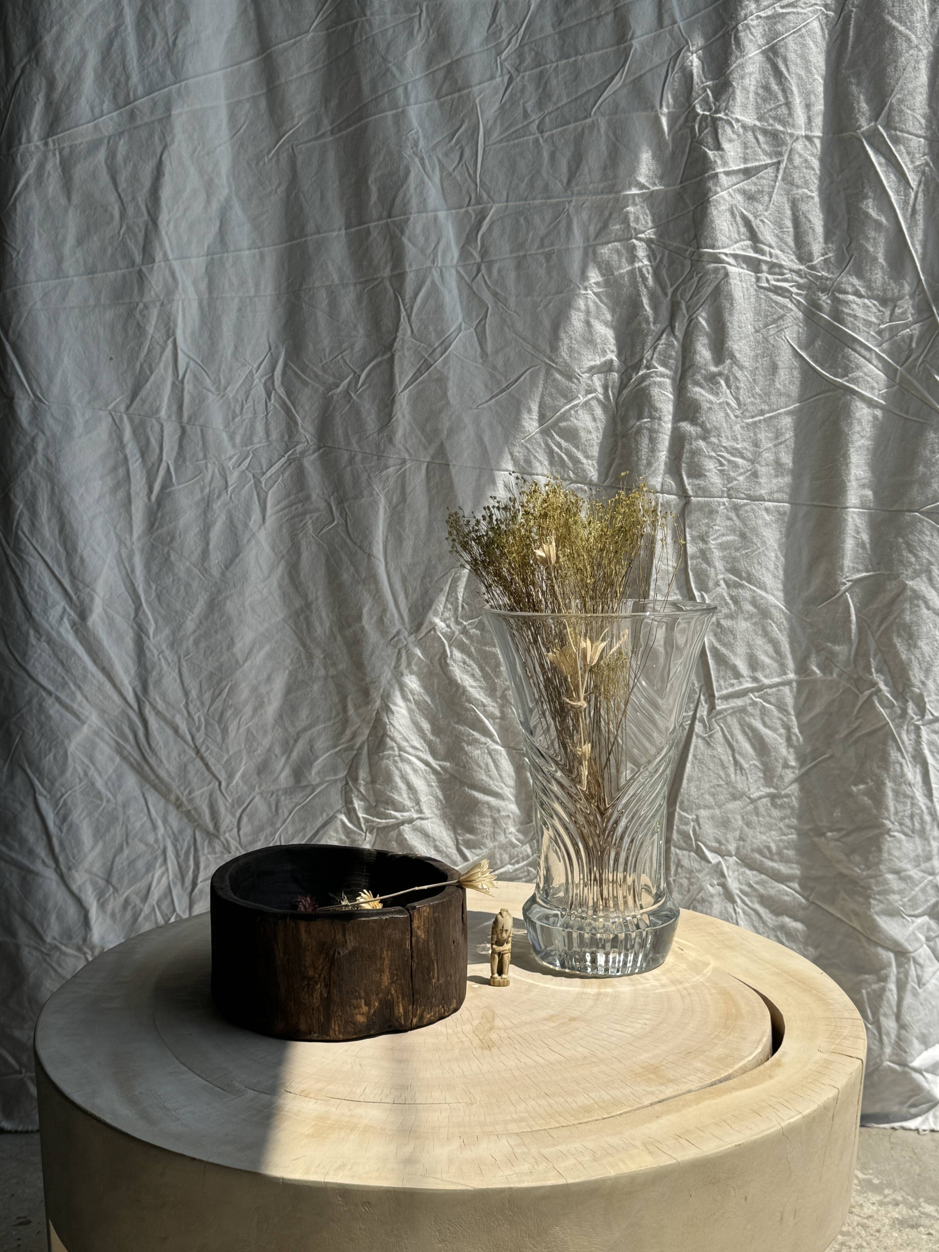 Large geometric glass vase H30