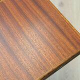 Table basse en acajou, design danois, années 1970, production : Danemark