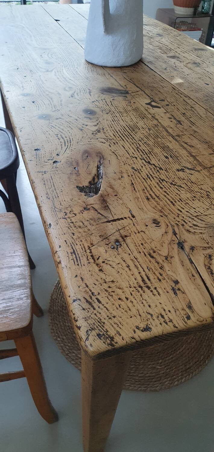 Farmhouse table