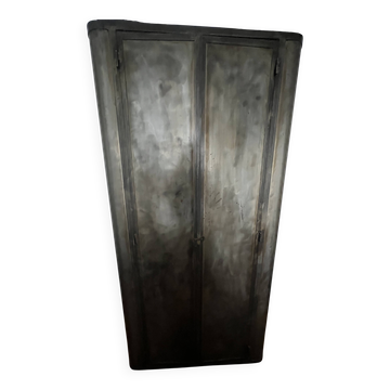 Steel wardrobe. Height 1.99m, Width 1m.