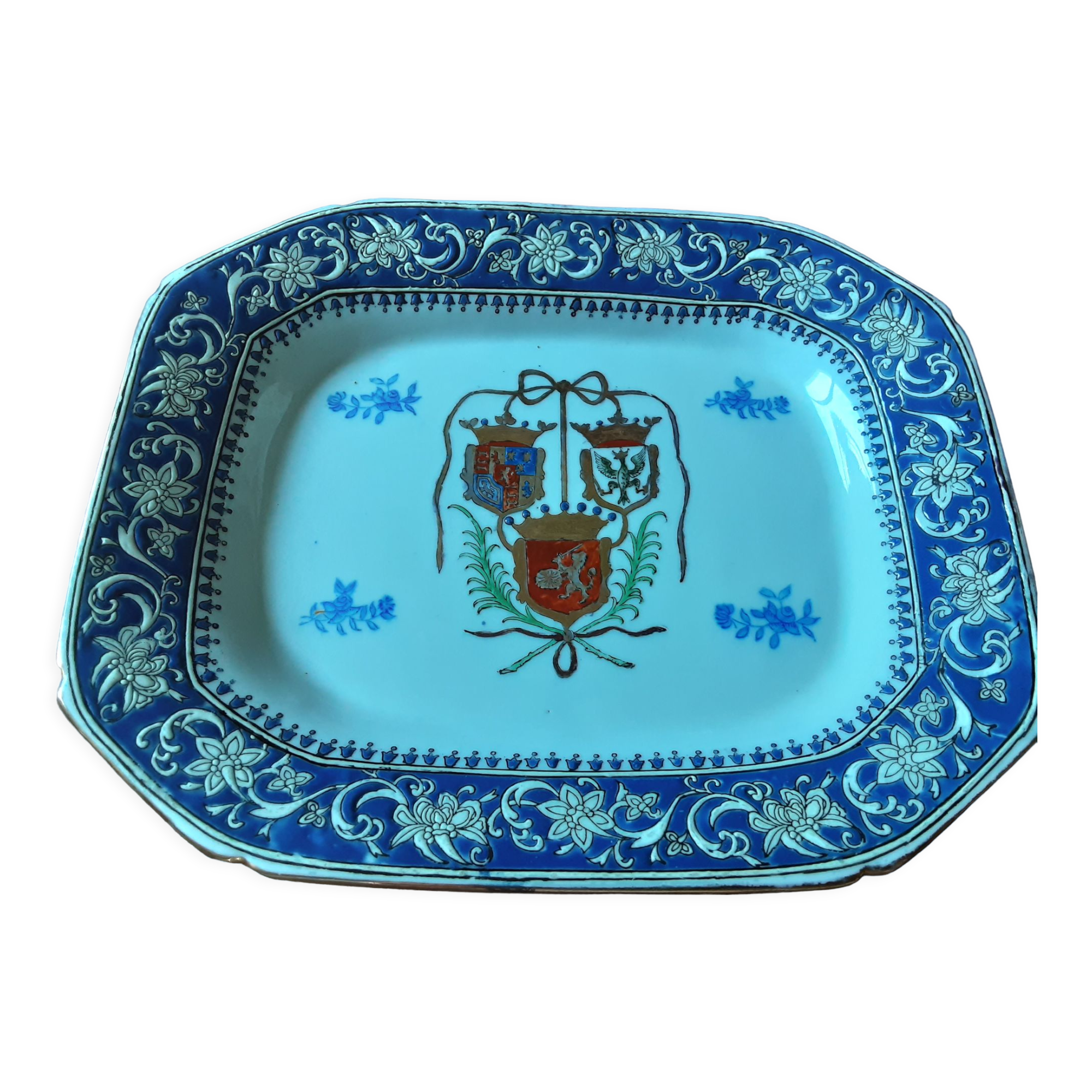 Old dish Château de Toussicourt