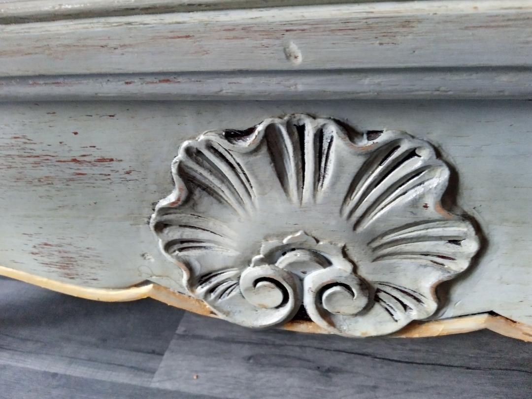 Louis XV-style patinated grey chest of drawers