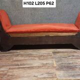 Sleeper or bench from the Charles X period in richly carved mahogany.