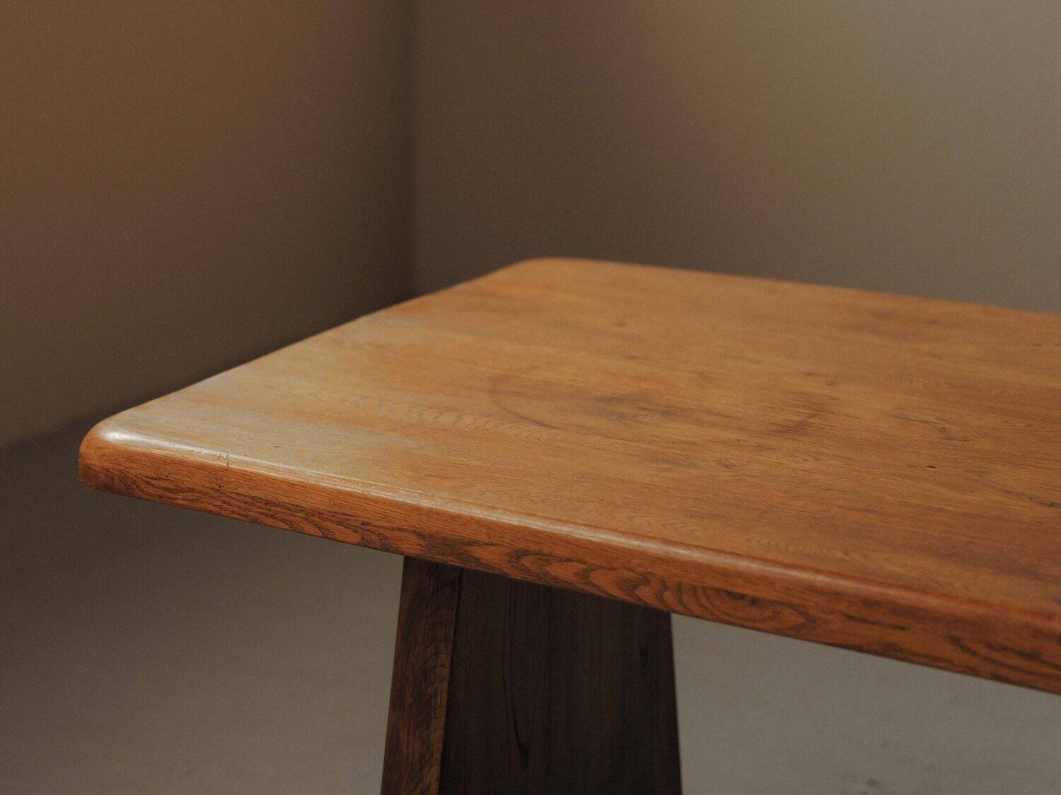 Brutalist dining table in solid oak, France, circa 1980.