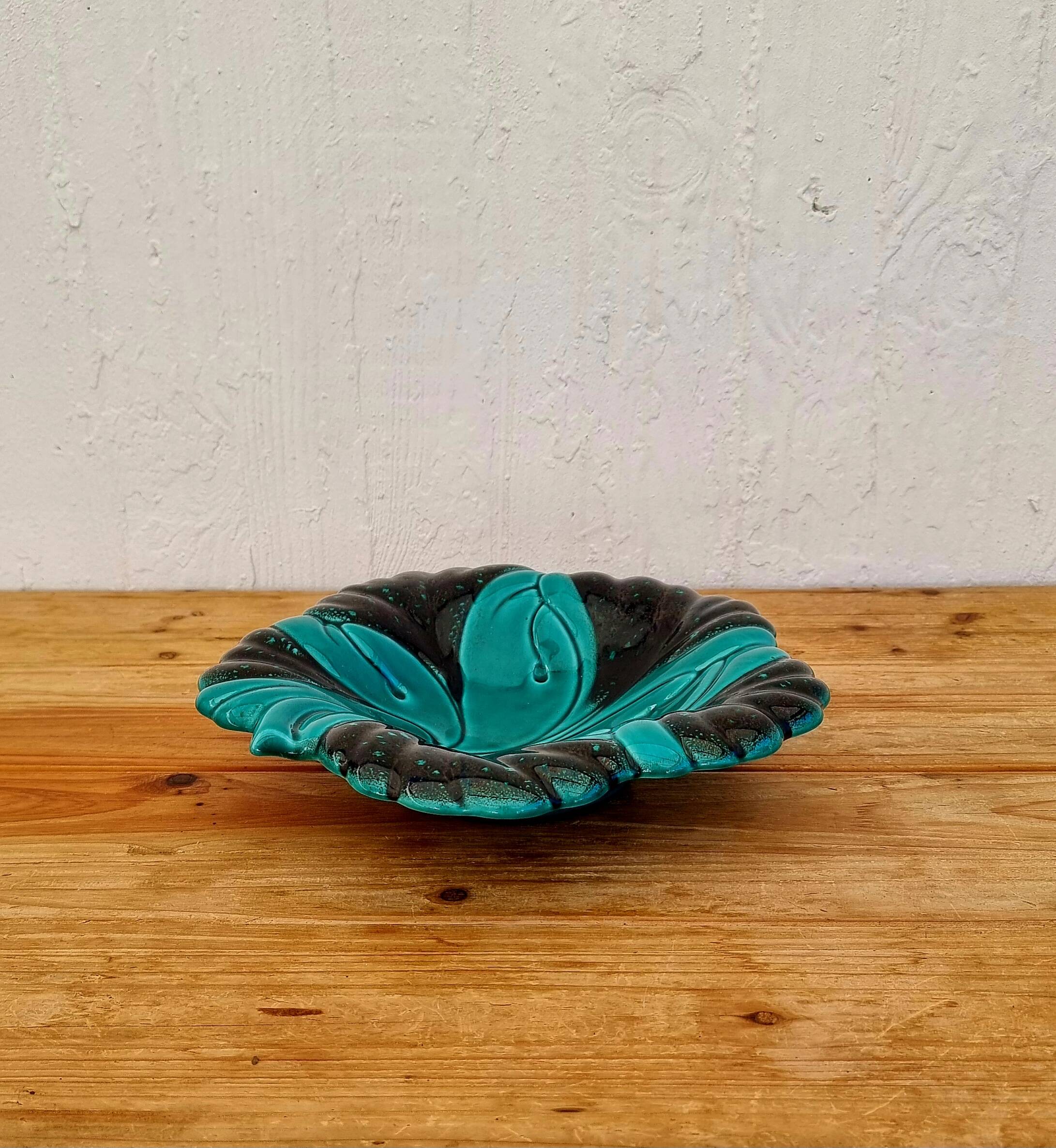 Verceram 4535 Leaf-shaped dish