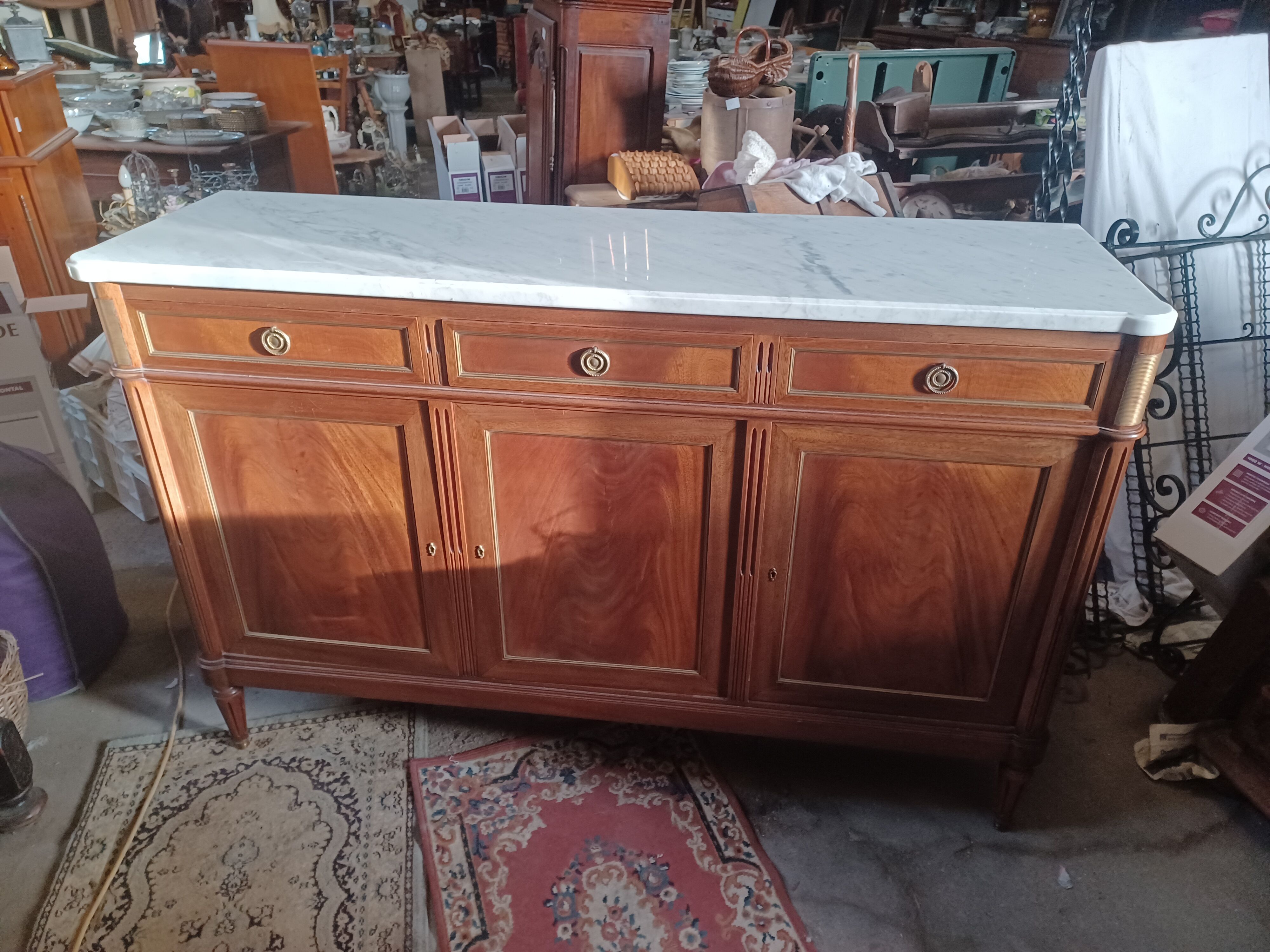 Enfilade style Louis XVI