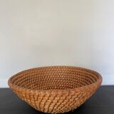 Woven straw basket