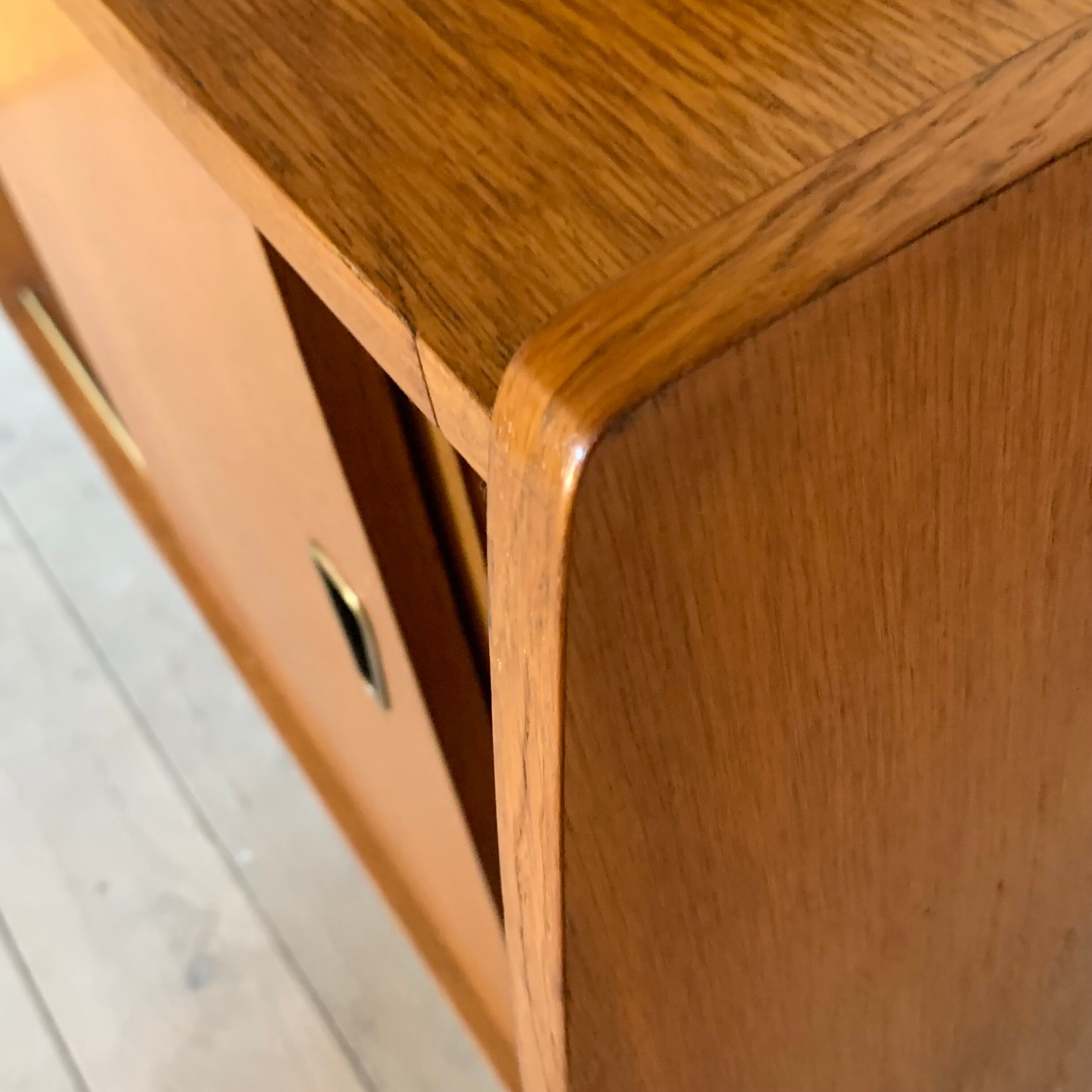 Enfilade vintage bar