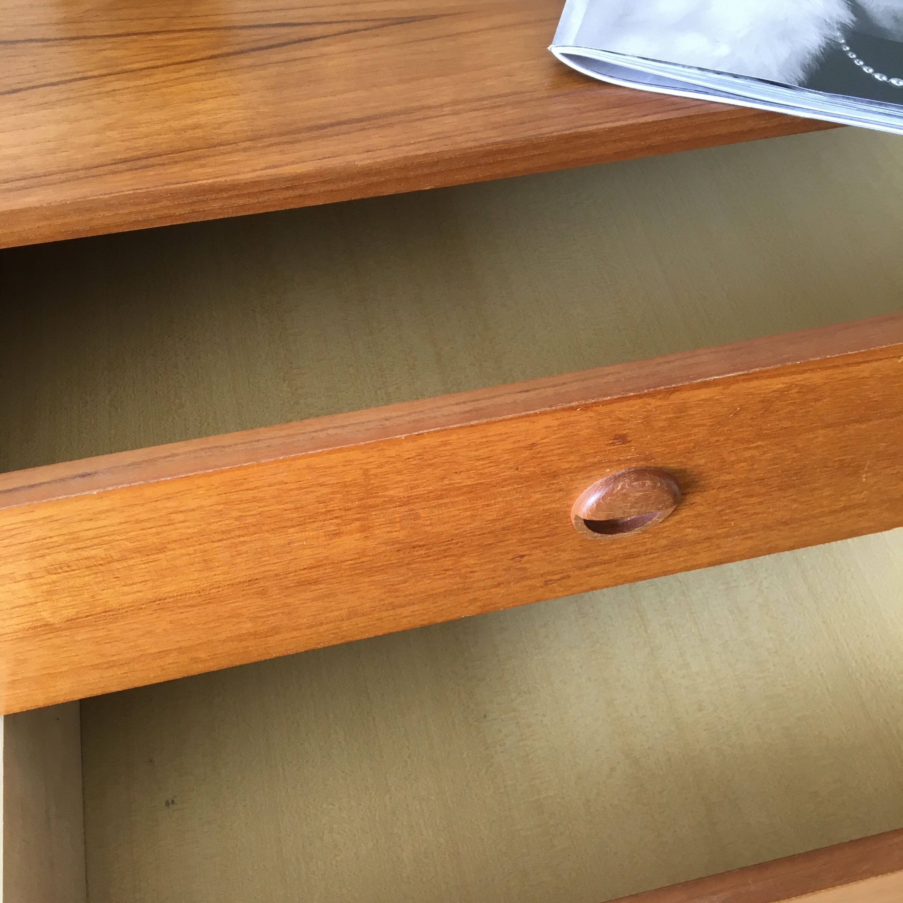 Vintage dresser