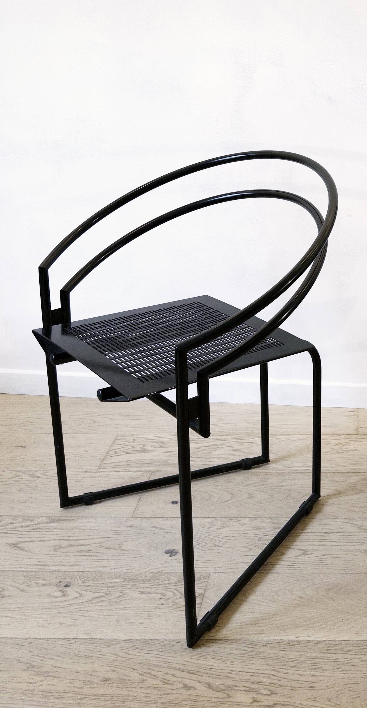 Chaise Latonda 614 par Mario Botta, 1987