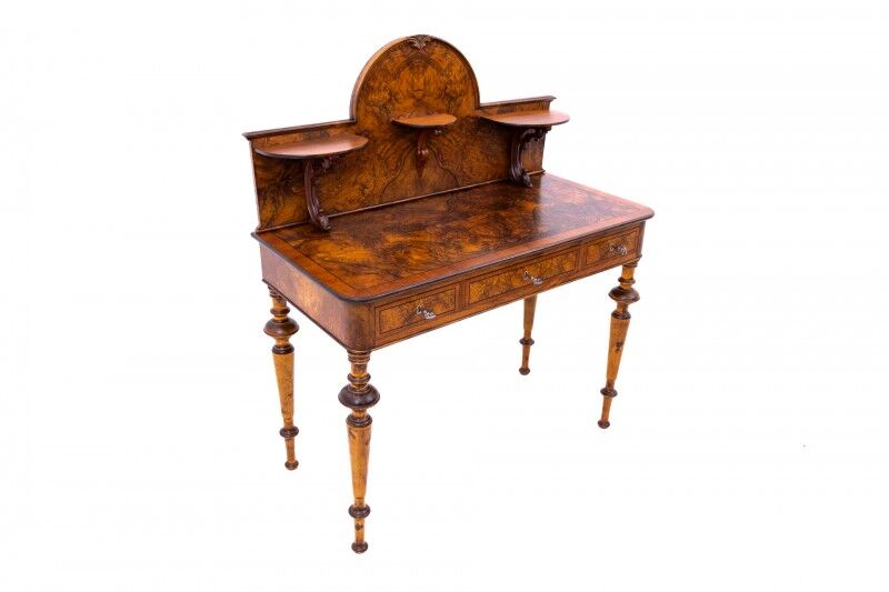 Walnut desk, Northern Europe, circa 1900. After restoration.
