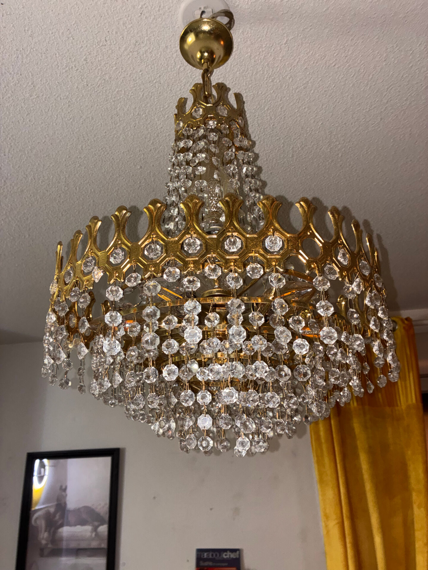 Vintage style Palwa basket chandelier – Gold-plated steel, crystal and heart in