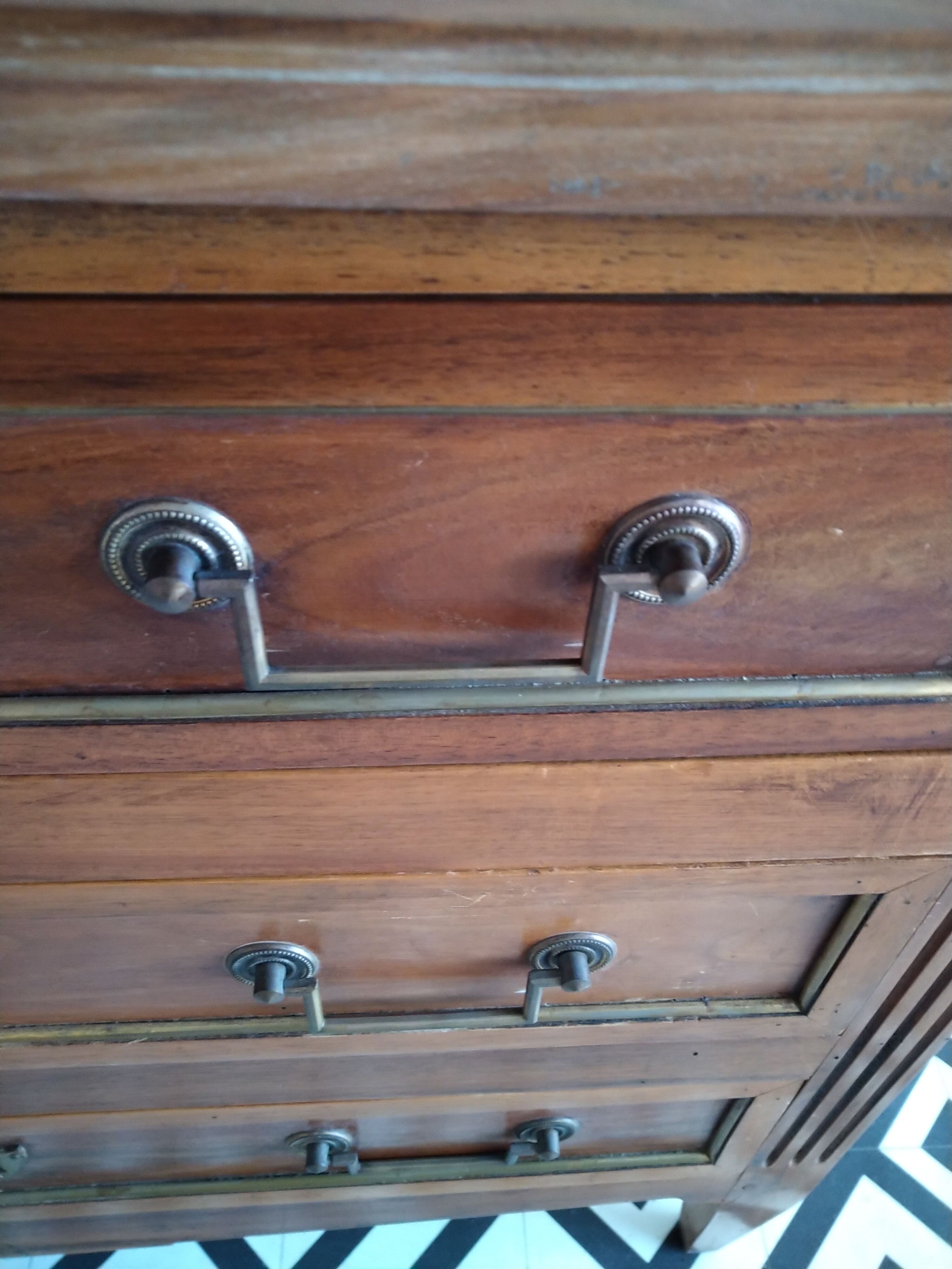 Commode Louis XVI