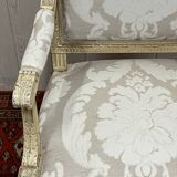 Salon style Louis XVI