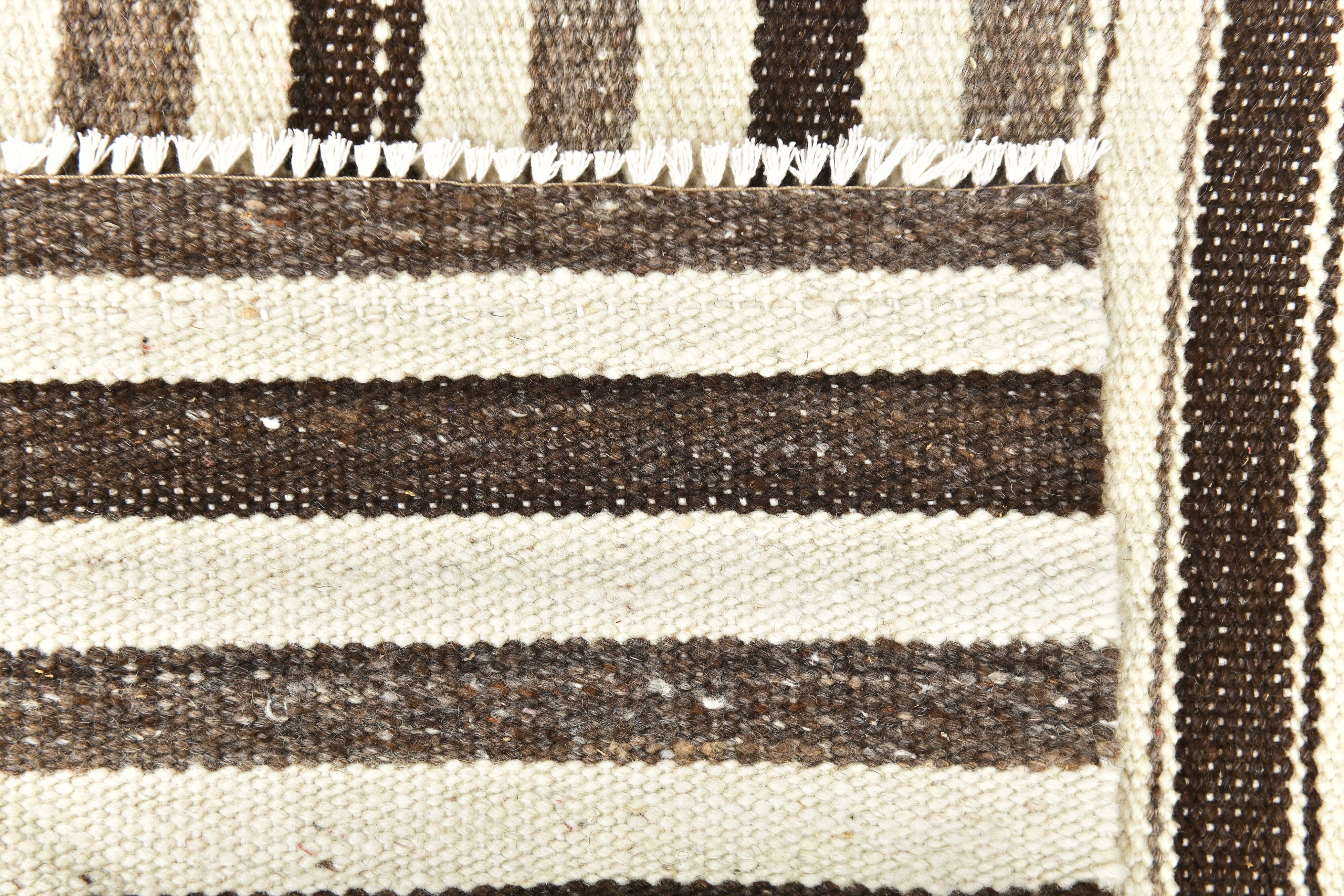8x10 Dark Brown & Beige Kilim Rug 239x293Cm SK 35486