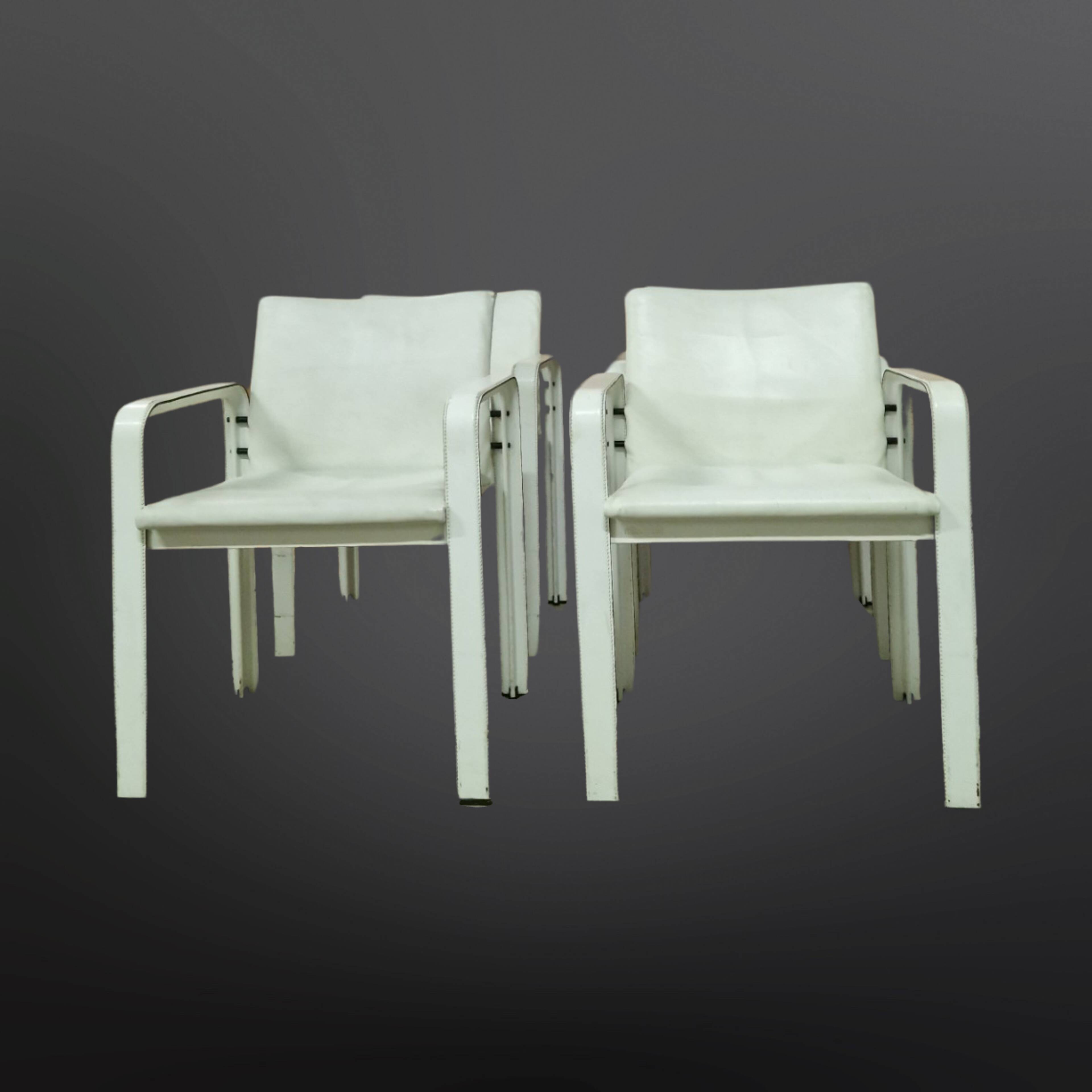 Set of 4 leather dining chairs by Jacques Toussaint and Patrizia Angeloni for Matteo Grassi. Italy 1
