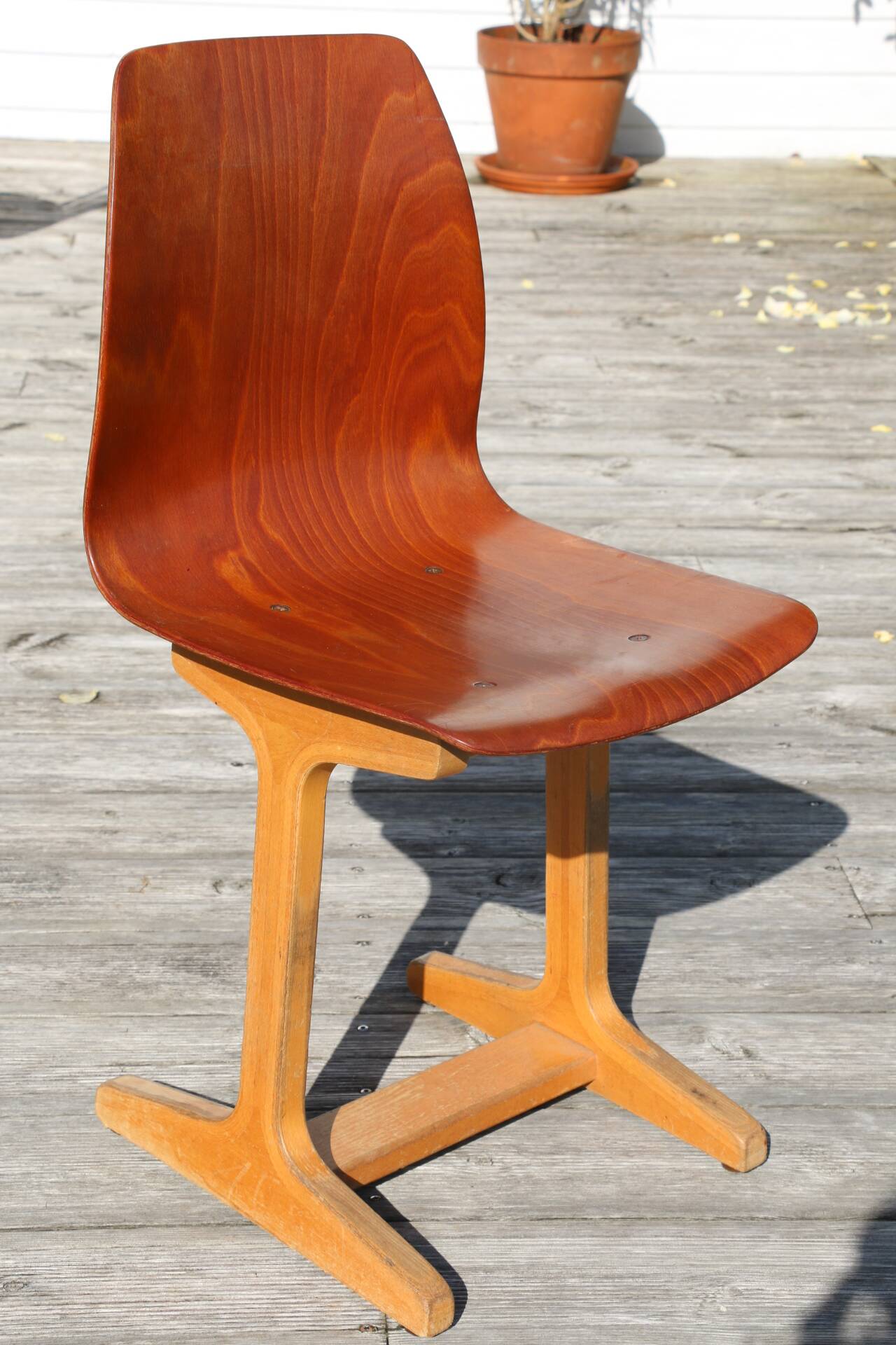 Adam Stegner Chair 420mm