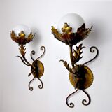Pair of floral wall lamps by Ferro Arte, Gold leaf and opaline, Spain, 1960